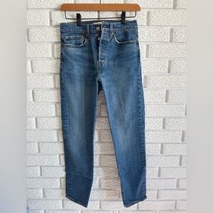 Levi's Women's Straight Leg Blue Jeans